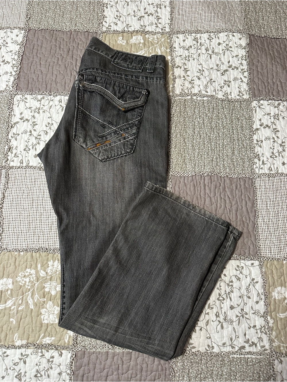 Men's Straight Jeans in Faded Black Size 32